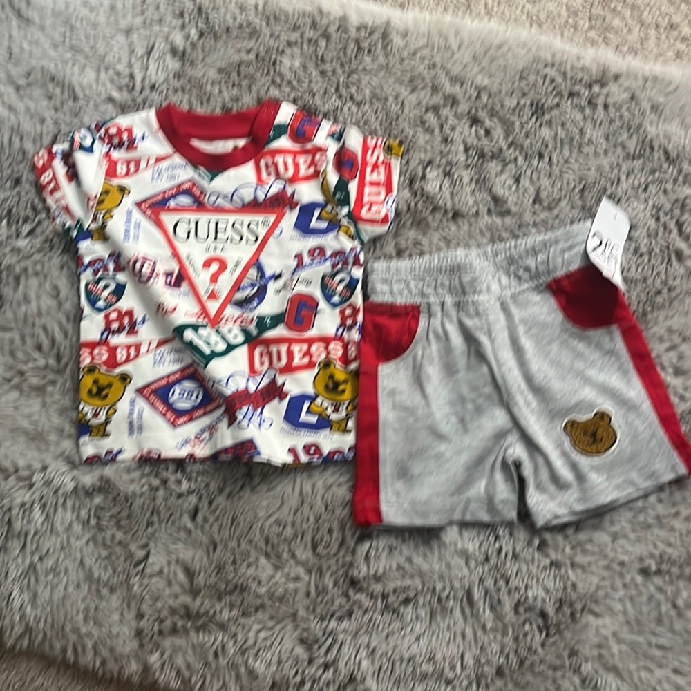 Guess Short Set